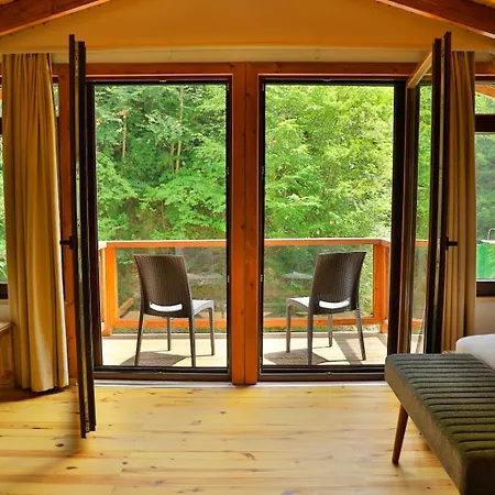 Chalet Lal Hayal Konaklari
